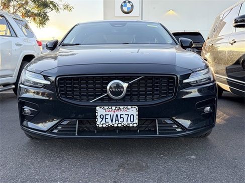 Used 2023 Volvo S60 B5 Core w/ Climate Package image 2