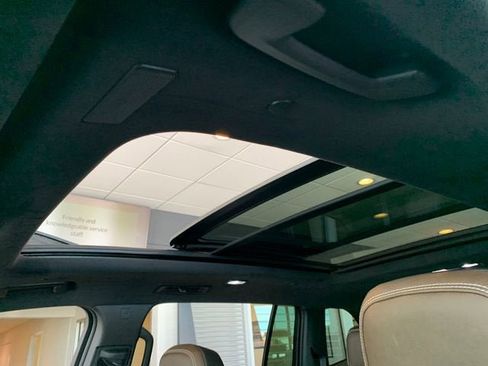 New 2026 GMC Acadia Denali Ultimate AWD/4WD image 35
