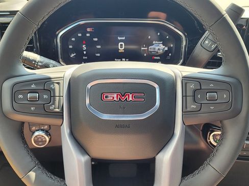 New 2026 GMC Sierra 1500 Elevation image 20