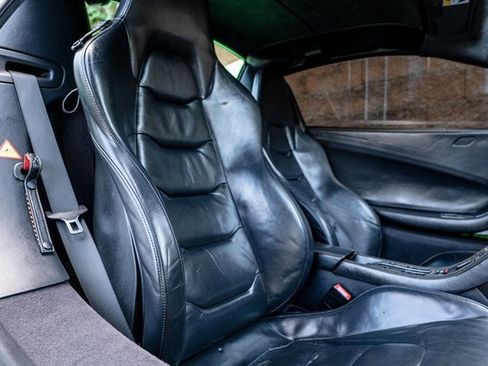 Used 2016 McLaren 650S Spider image 45