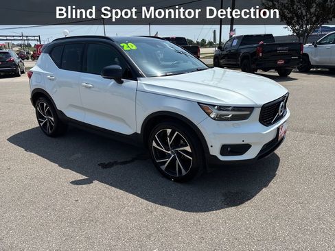 Used 2020 Volvo XC40 T5 R-Design AWD/4WD image 9