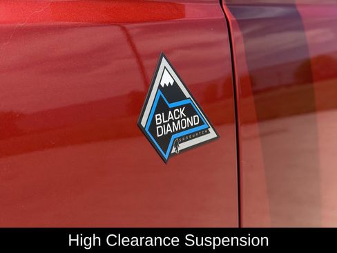 Used 2023 Ford Bronco Black Diamond w/ Sasquatch Package AWD/4WD image 11