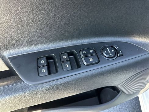 Used 2023 Kia Rio LX image 13