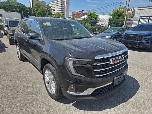 Certified 2024 GMC Acadia Elevation AWD/4WD image 9