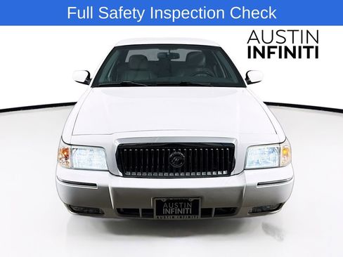 Used 2010 Mercury Grand Marquis LS image 2