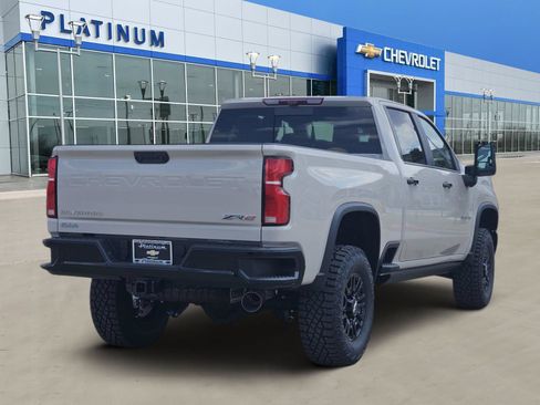 New 2026 Chevrolet Silverado 2500 ZR2 AWD/4WD image 5