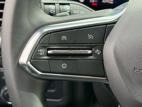 Used 2025 Chevrolet Tahoe LT image 14