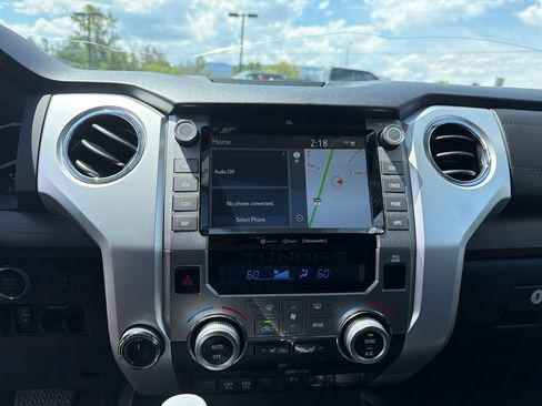 Used 2021 Toyota Tundra Limited w/ Limited Premium Package AWD/4WD image 20