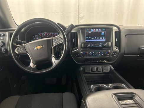 Used 2018 Chevrolet Silverado 1500 LT w/ All Star Edition image 23