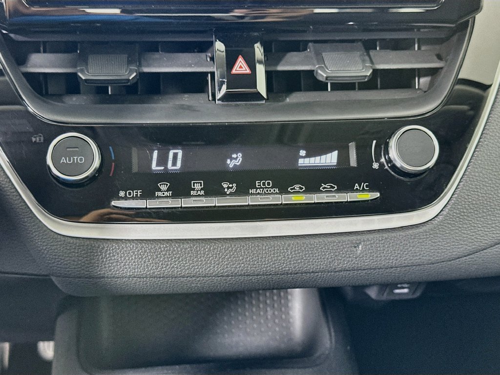 Certified 2024 Toyota Corolla LE FWD image 15