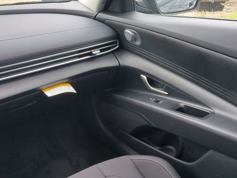 New 2026 Hyundai Elantra Blue image 18