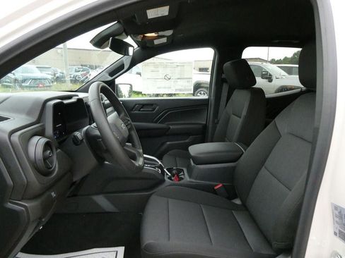 New 2026 Chevrolet Colorado Trail Boss AWD/4WD image 16