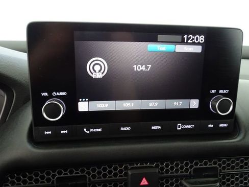 Used 2024 Honda HR-V Sport image 14