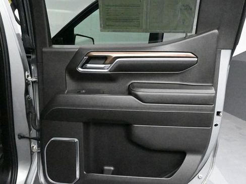 Used 2024 Chevrolet Silverado 1500 RST AWD/4WD image 29
