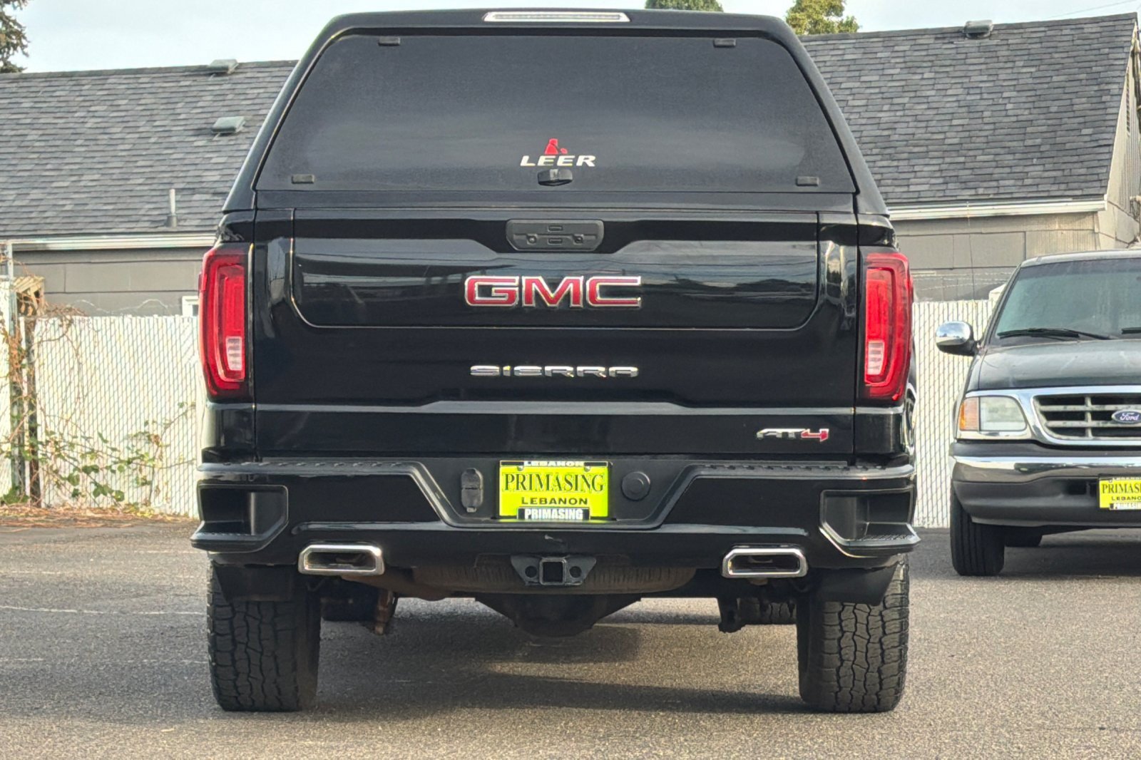 Used 2021 GMC Sierra 1500 AT4 w/ AT4 Preferred Package AWD/4WD image 5