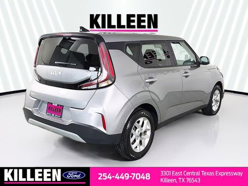 Used 2024 Kia Soul LX w/ Option Group 015 image 8