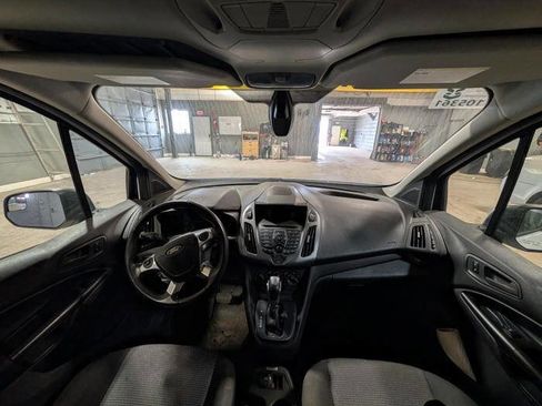 Used 2018 Ford Transit Connect XL FWD image 30