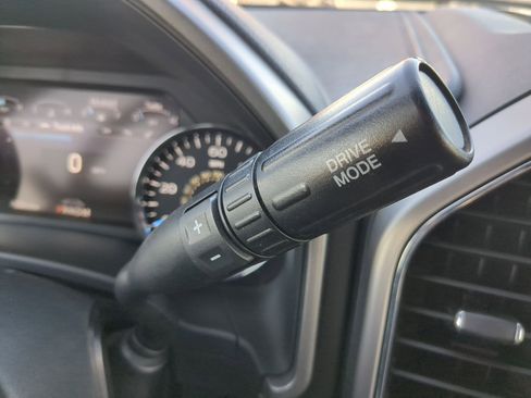 Used 2022 Ford F350 Platinum image 29