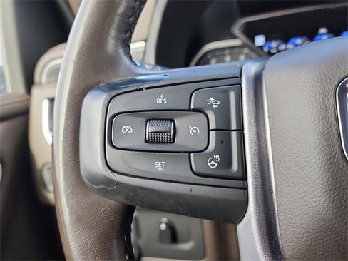 Used 2021 GMC Yukon SLT w/ Rear Media and Nav Package image 29