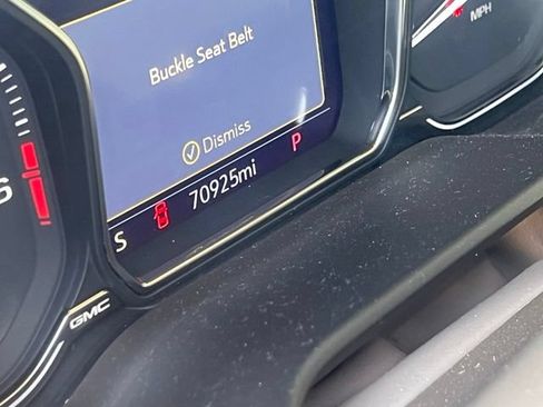 Used 2021 GMC Yukon XL Denali w/ Denali Premium Package RWD image 5