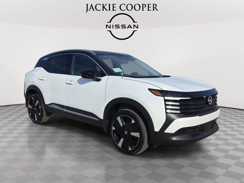 New 2026 Nissan Kicks SR AWD/4WD image 7