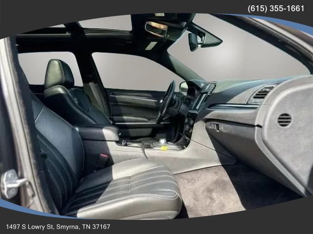Used 2018 Chrysler 300 S w/ 300S Premium Group AWD/4WD image 13