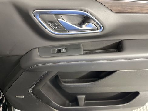 Used 2021 Chevrolet Tahoe Z71 image 12