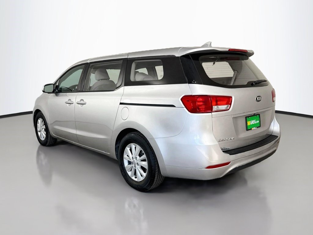 Used 2018 Kia Sedona L FWD image 7