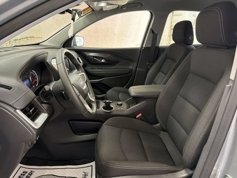 Certified 2024 GMC Terrain SLE w/ Driver Convenience Package AWD/4WD image 11
