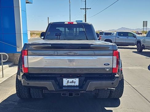 Used 2018 Ford F450 Platinum w/ Platinum Ultimate Package image 4
