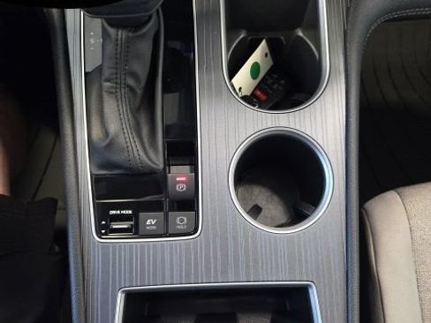 Used 2026 Toyota Sienna LE FWD image 26
