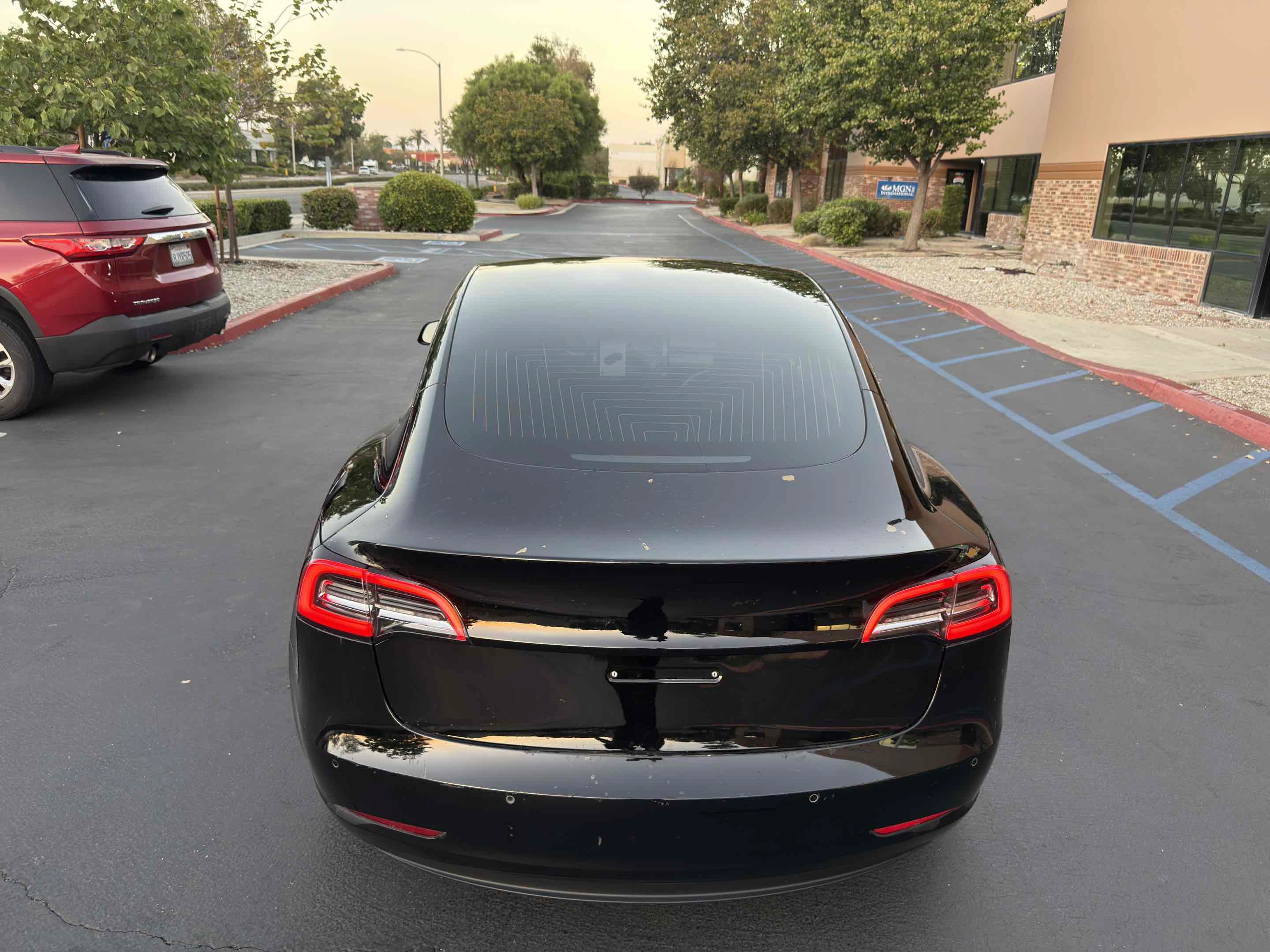 Used 2019 Tesla Model 3 Long Range AWD/4WD image 12
