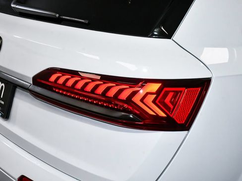 Used 2024 Audi SQ7 Prestige w/ Prestige Package AWD/4WD image 93