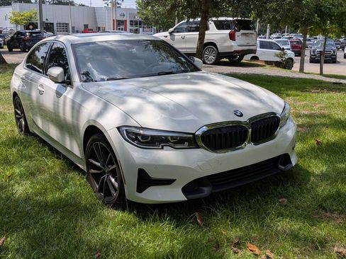 Used 2020 BMW 330i Sedan w/ Premium Package RWD image 1