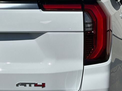 New 2026 GMC Yukon XL AT4 image 7