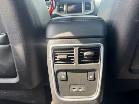 Used 2022 Dodge Charger GT w/ Plus Group RWD image 17