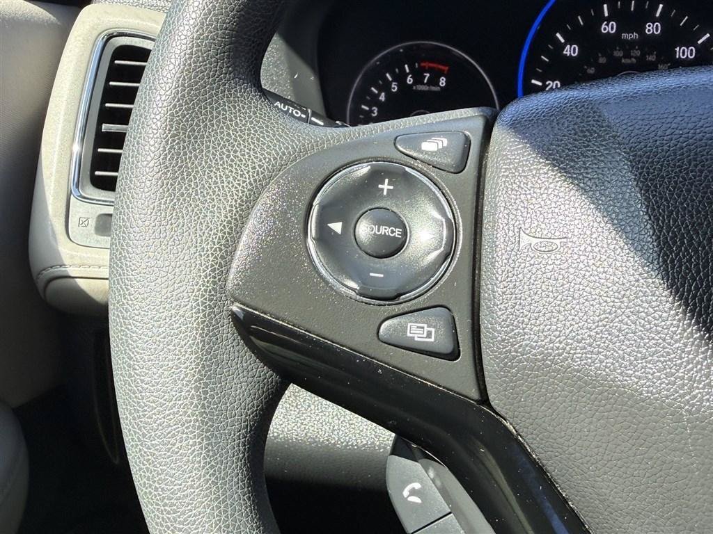 Used 2017 Honda HR-V EX image 20