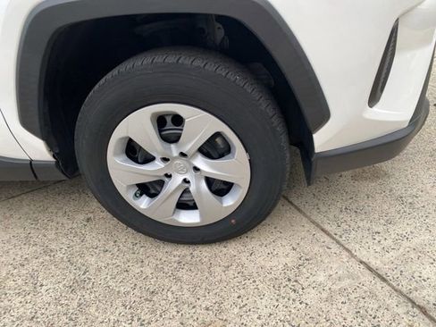 Used 2024 Toyota RAV4 LE FWD image 24