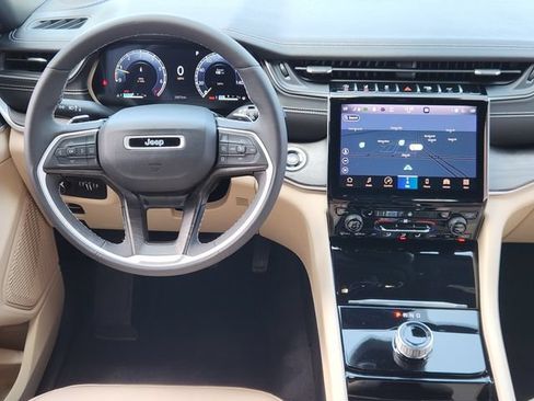 Certified 2023 Jeep Grand Cherokee Limited RWD image 26