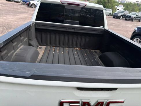 Used 2021 GMC Sierra 1500 Elevation w/ Preferred Package AWD/4WD image 5