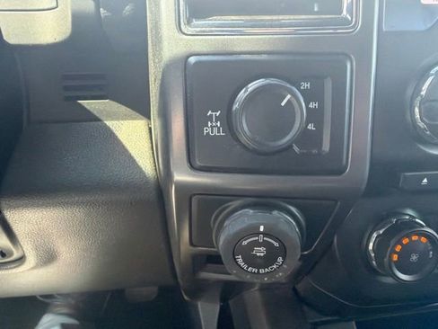Used 2018 Ford F150 XLT w/ Equipment Group 302A Luxury AWD/4WD image 16