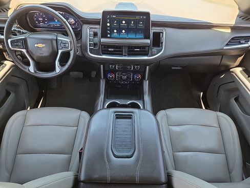 Used 2022 Chevrolet Tahoe LT w/ Luxury Package RWD image 9