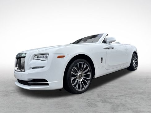 Certified 2021 Rolls-Royce Dawn image 8