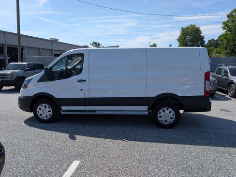 Certified 2024 Ford Transit 250 Low Roof w/ Exterior Upgrade Package RWD image 3