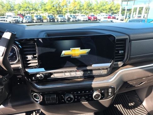 New 2026 Chevrolet Silverado 2500 LT w/ Leather Package image 19