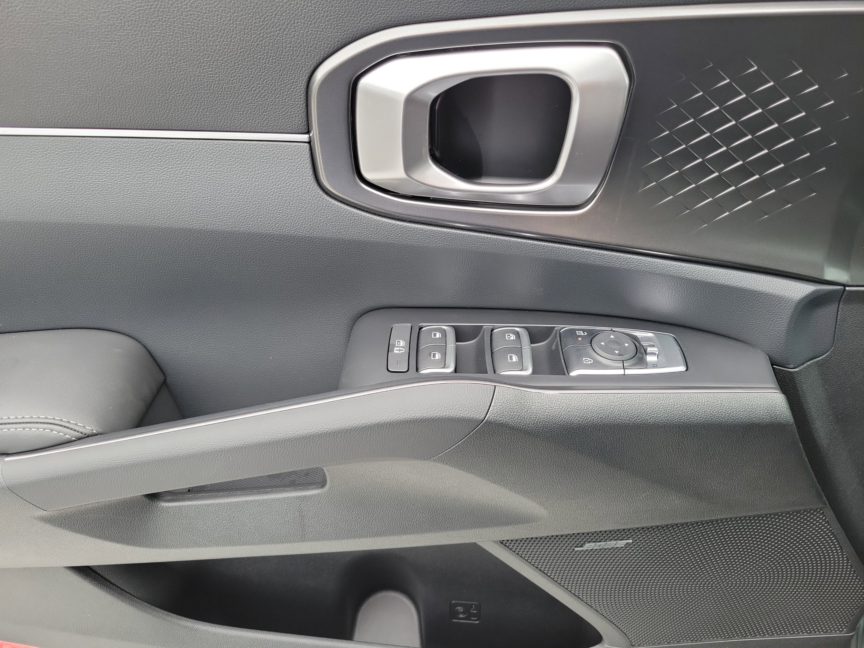 New 2026 Kia Sorento EX w/ EX Premium Package FWD image 13