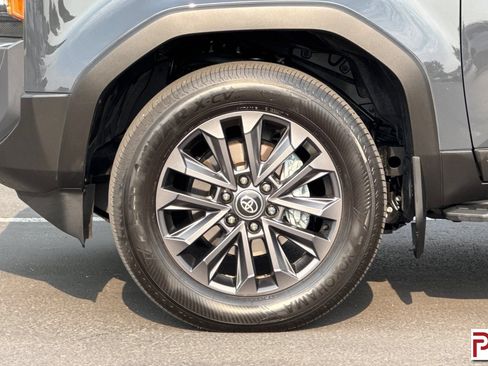 Used 2025 Toyota Land Cruiser w/ Premium Package AWD/4WD image 34
