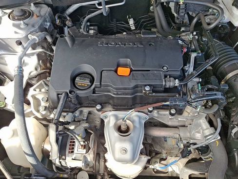 Certified 2023 Honda HR-V LX image 26