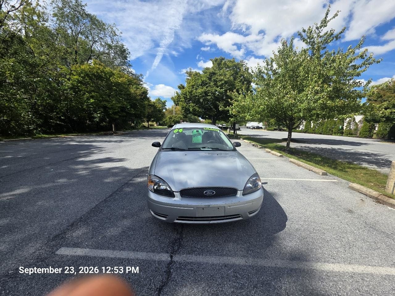 Used 2004 Ford Taurus SES FWD image 9