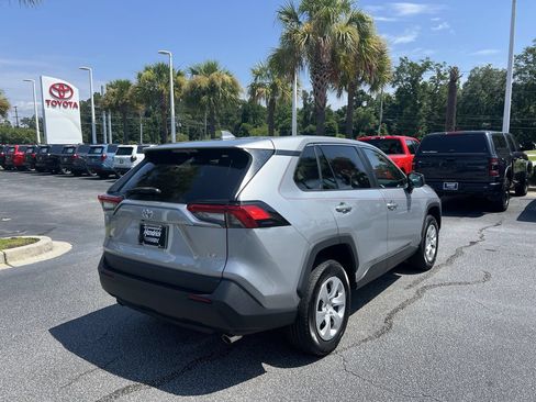 Used 2024 Toyota RAV4 LE FWD image 10